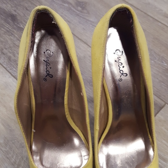 4.5 in platform heels - Picture 4 of 5